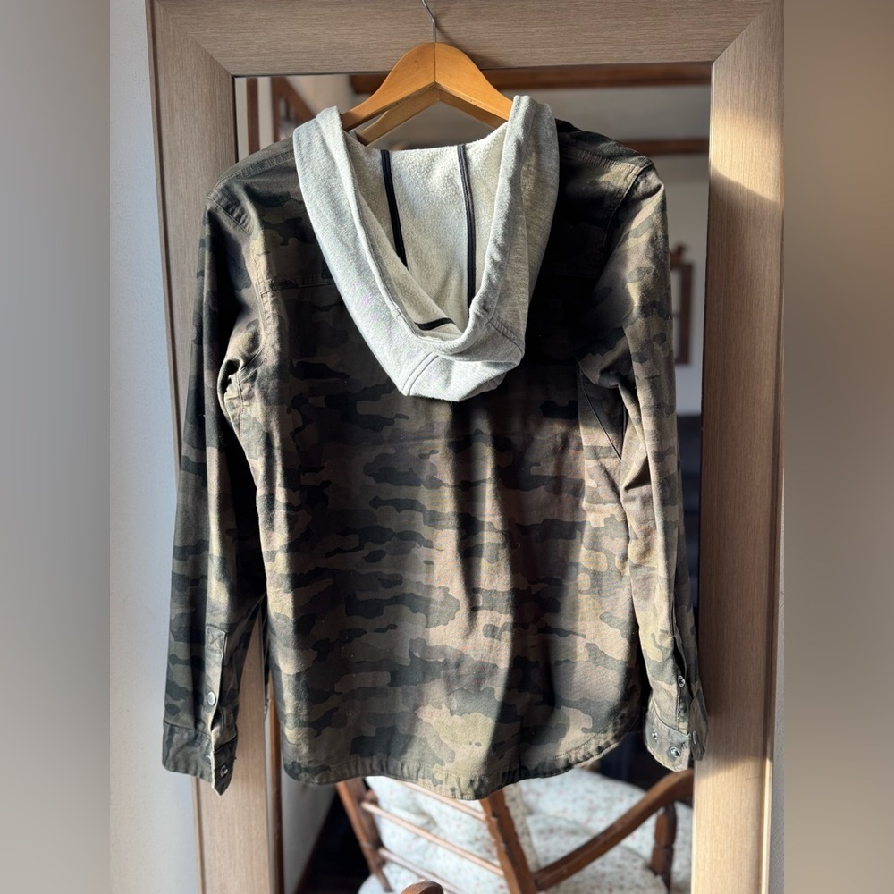 Duluth Trading Co Jean Camo Hooded Jacket Small - Picture 2 of 4
